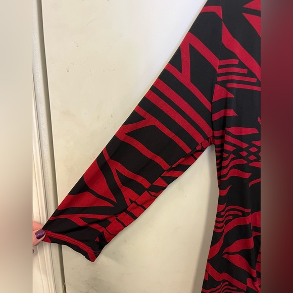 Karen Kane drape style top size medium - Picture 3 of 5